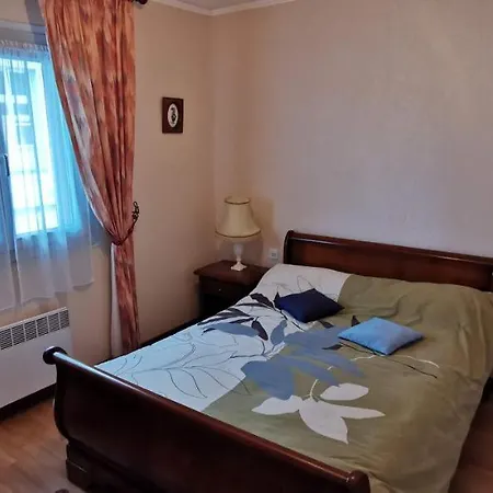 Logement Hyper Centre Champagnole Esterno foto